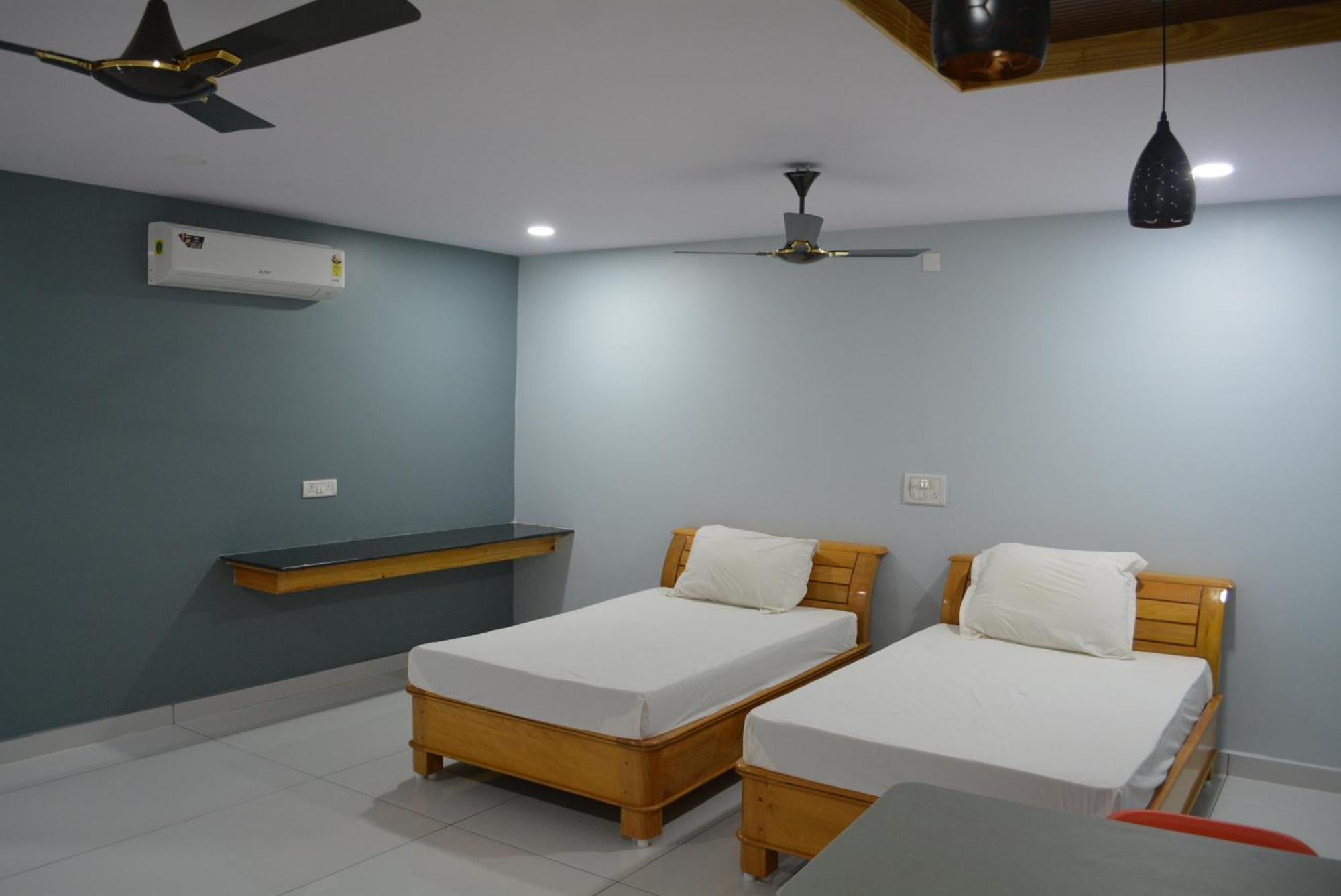 Yanam Resorts Εξωτερικό φωτογραφία