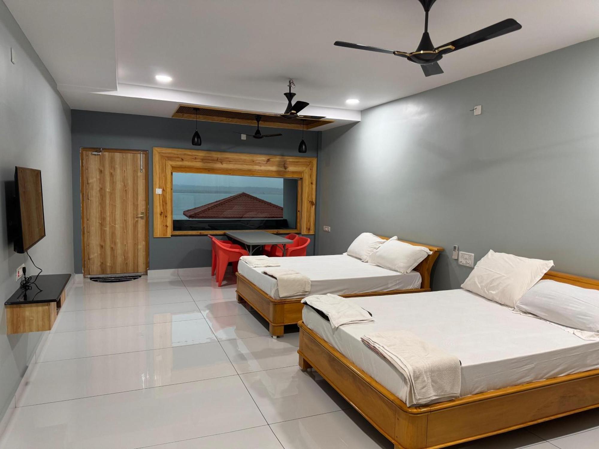Yanam Resorts Εξωτερικό φωτογραφία